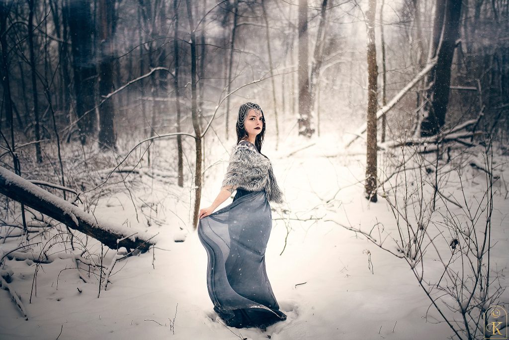 snowy engagement photos, winter engagement photos, fort wayne photography, fort wayne photographer, kristen mittlestedt photography, fort wayne engagement, fort wayne engagement photography, fort wayne engagement photographer, fort wayne wedding, fort wayne wedding photography, fort wayne wedding photographer