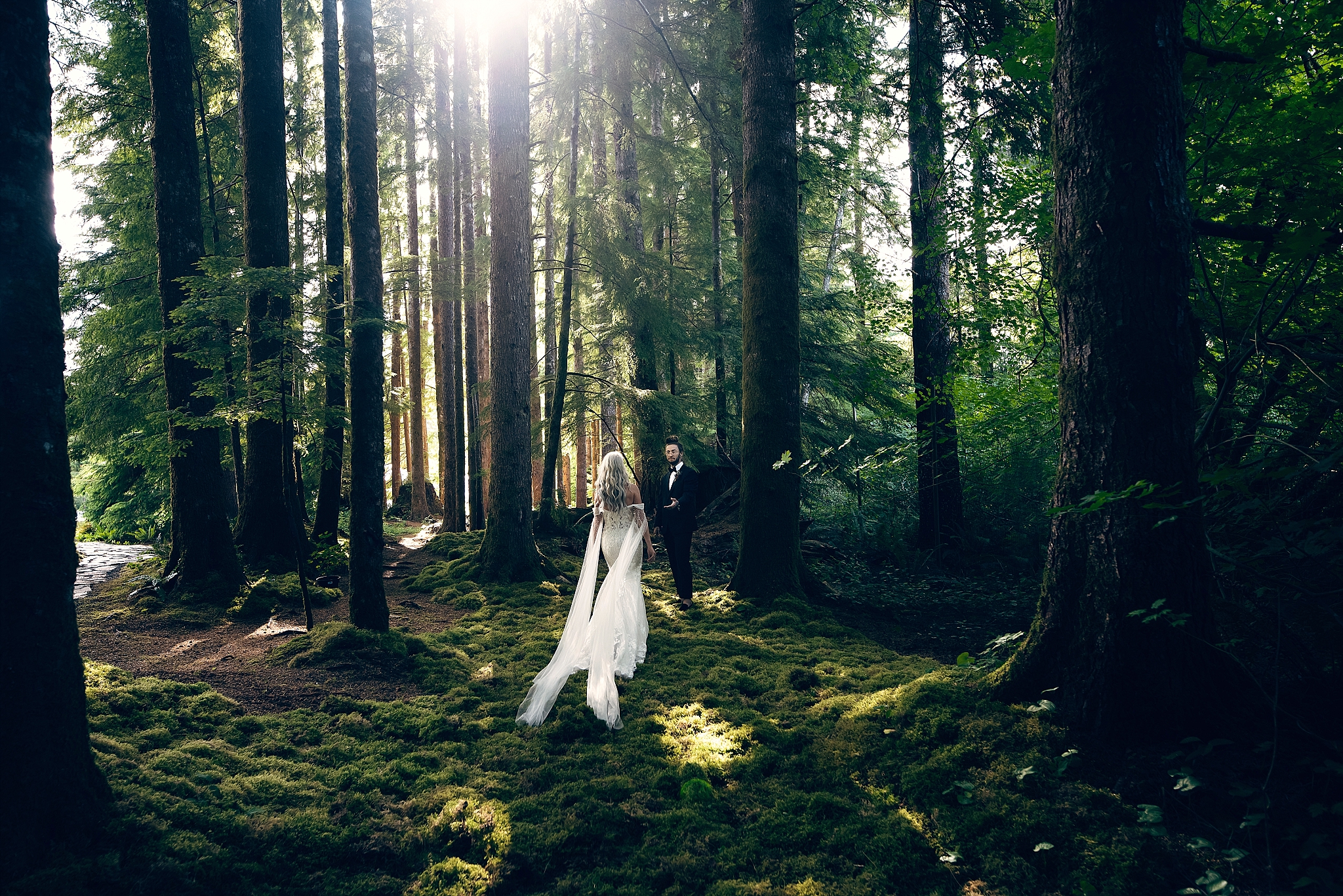 PNW wedding, fern acres forks washington wedding